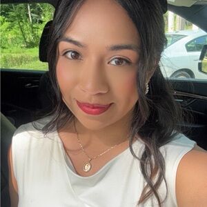 Meet your Posher, Jaslin